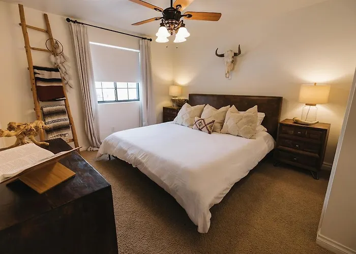 Cozy Townhouse, Walk To Breweries * Pinetop-Lakeside