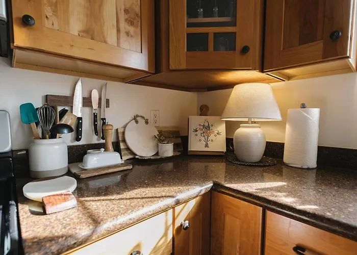 Apartment Cozy Townhouse, Walk To Breweries *