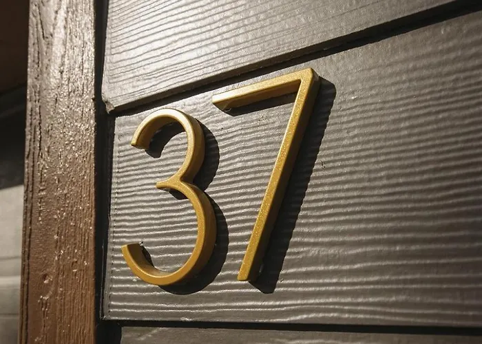 Cozy Townhouse, Walk To Breweries *